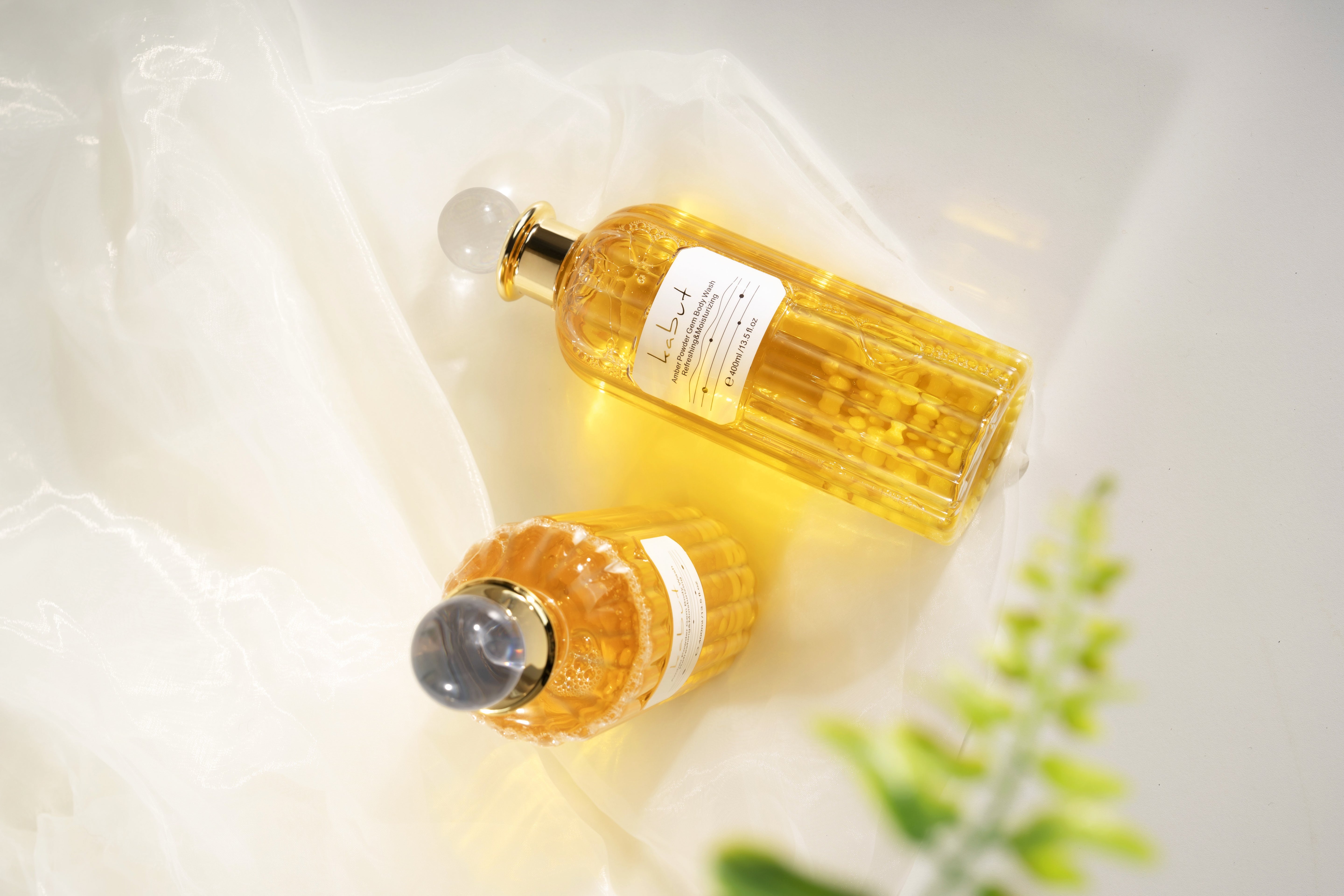 Kabut Amber Powder Gem Body Wash